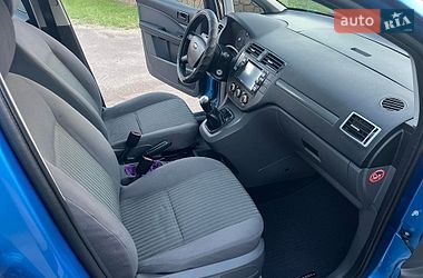 Минивэн Ford C-Max 2004 в Измаиле