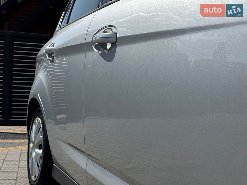Мінівен Ford C-Max 2011 в Стрию