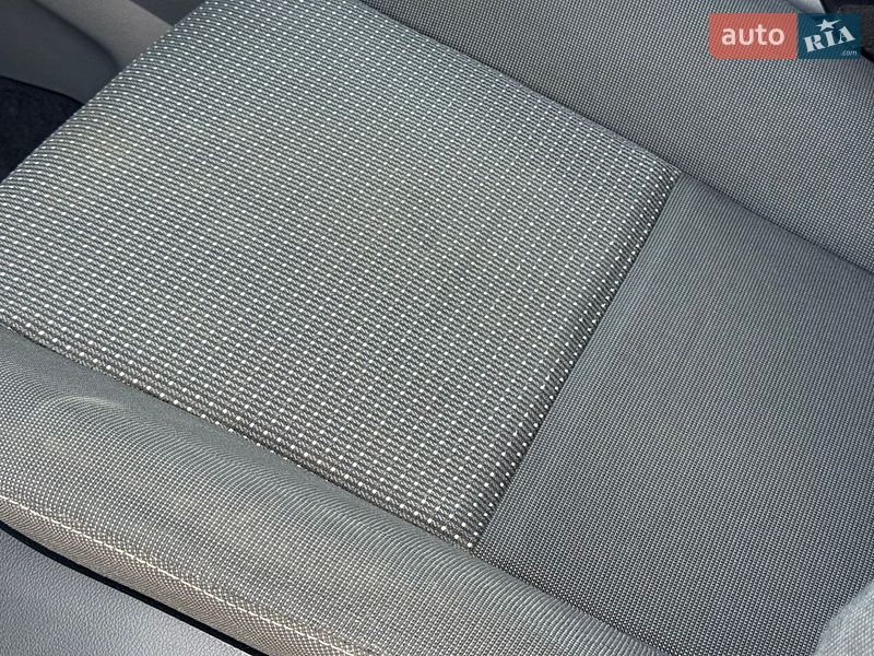 Мінівен Ford C-Max 2011 в Стрию