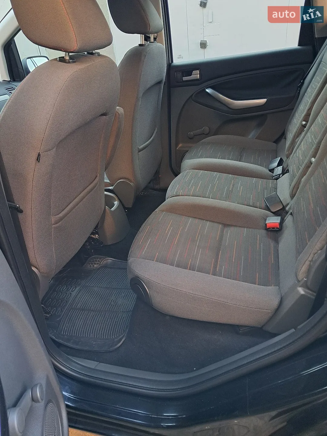 2010 Ford C-MAX - мініатюра 16
