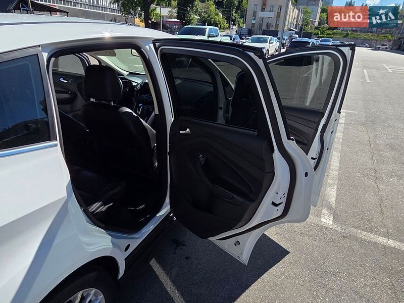 Мінівен Ford C-Max 2013 в Києві