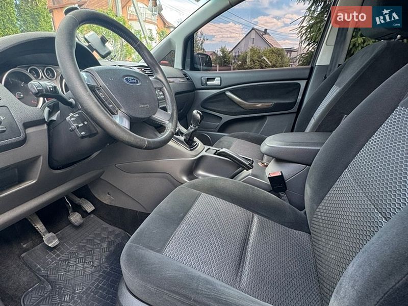Минивэн Ford C-Max 2010 в Киеве