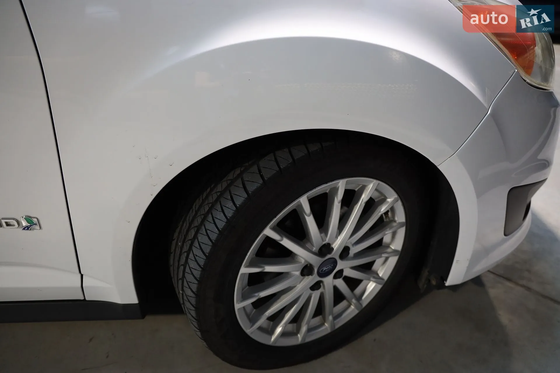 2016 Ford C-MAX - мініатюра 29