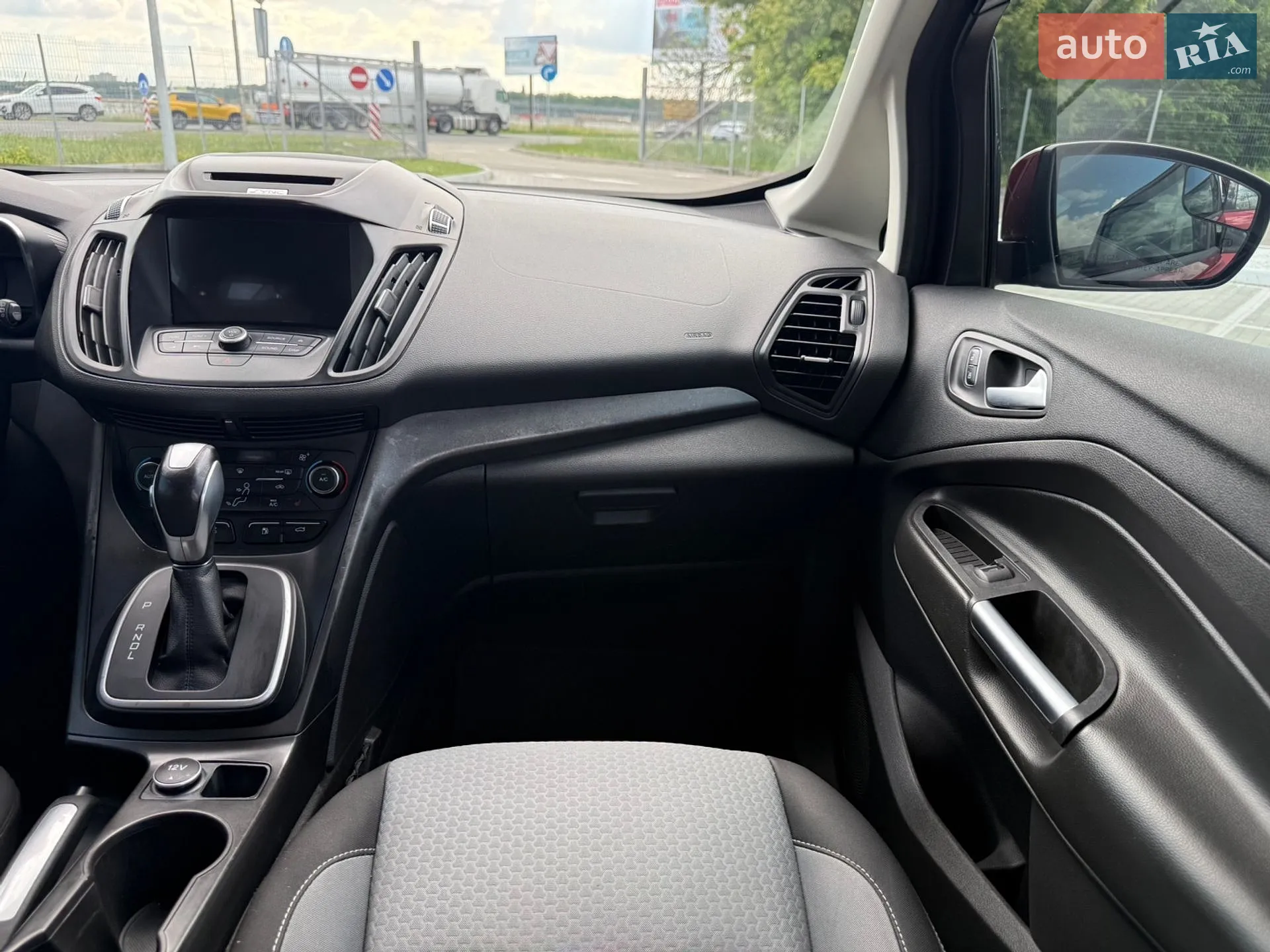 2017 Ford C-MAX - мініатюра 27