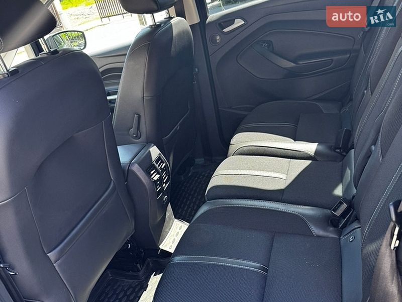 Минивэн Ford C-Max 2017 в Киеве