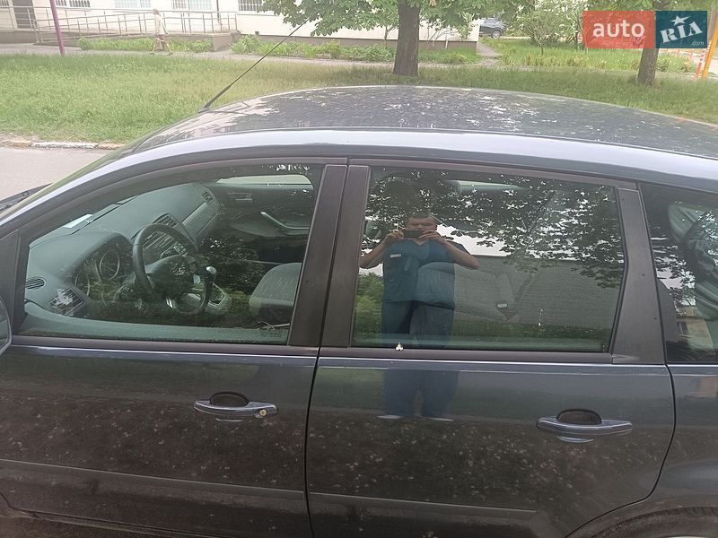 Минивэн Ford C-Max 2010 в Киеве