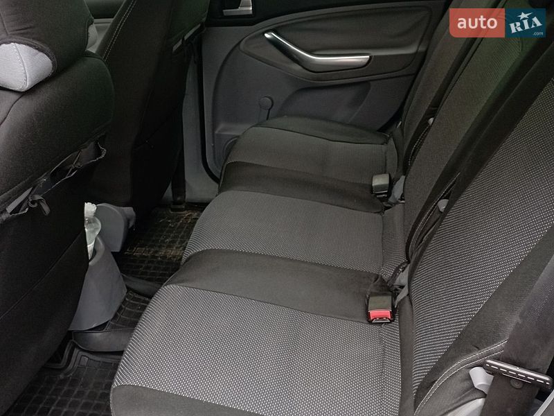 Минивэн Ford C-Max 2010 в Гостомеле