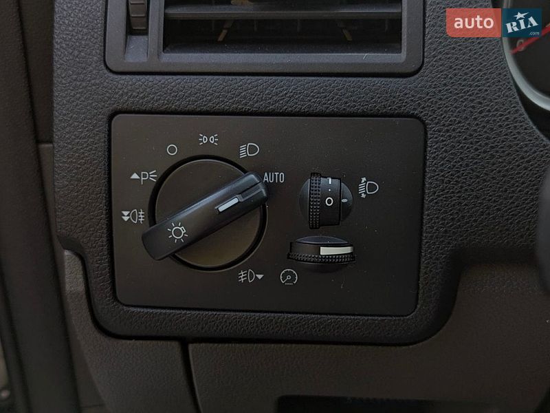 Минивэн Ford C-Max 2009 в Белой Церкви фото 19 Минивэн Ford C-Max 2009 в Белой Церкви