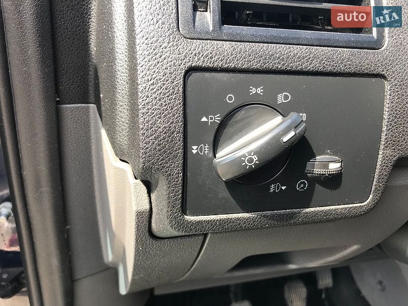Минивэн Ford C-Max 2007 в Киеве