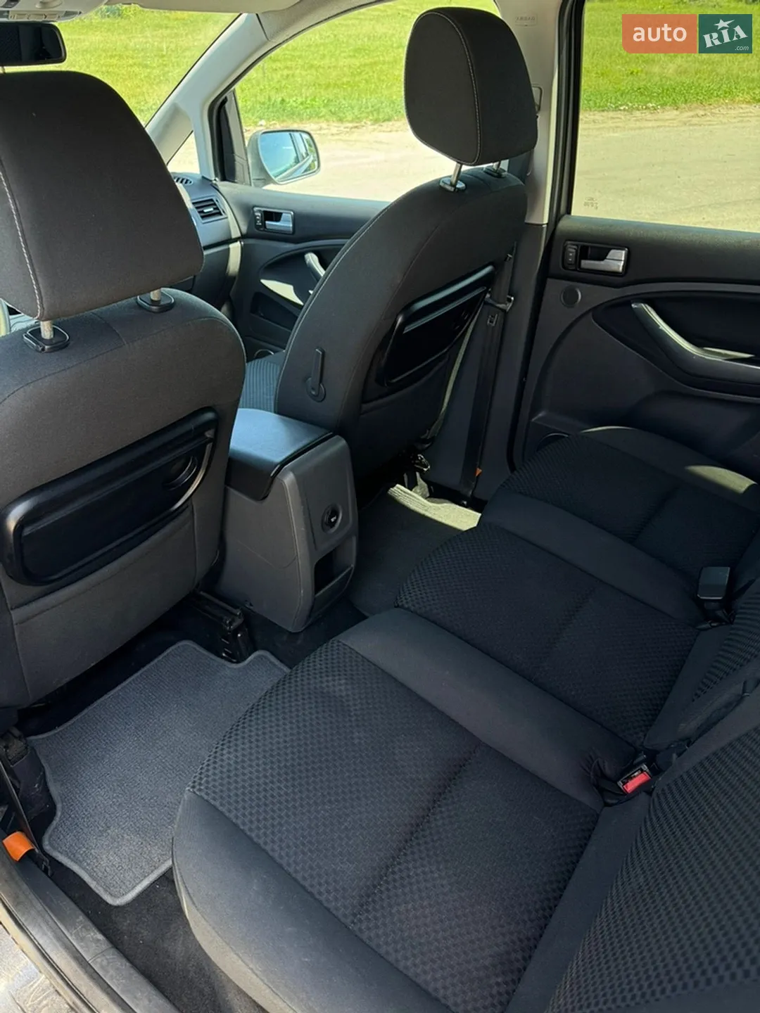 2010 Ford C-MAX - мініатюра 18