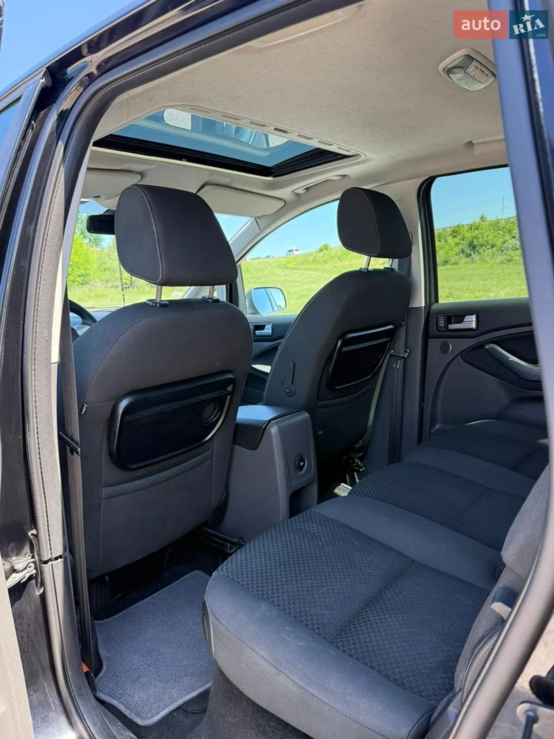 2010 Ford C-MAX - мініатюра 19