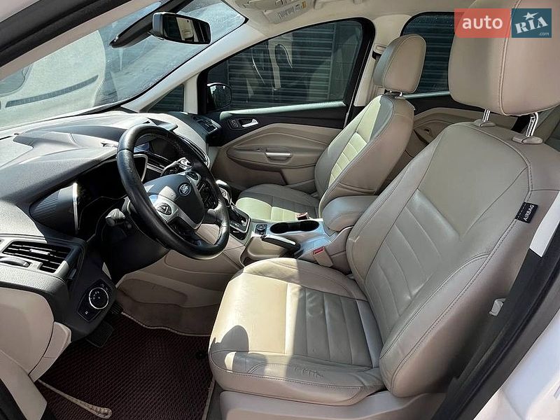 Минивэн Ford C-Max 2014 в Киеве
