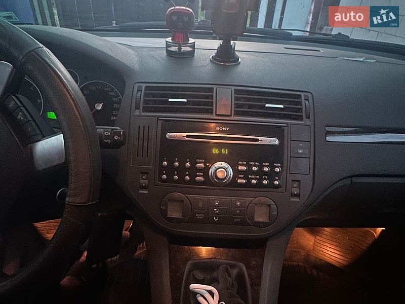 Мінівен Ford C-Max 2004 в Одесі