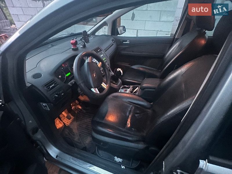 Мінівен Ford C-Max 2004 в Одесі