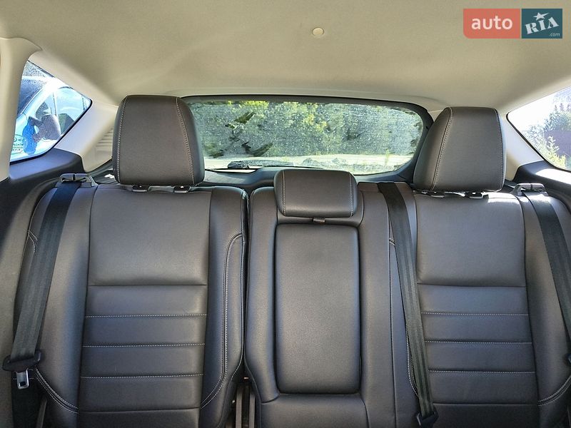 Минивэн Ford C-Max 2015 в Львове