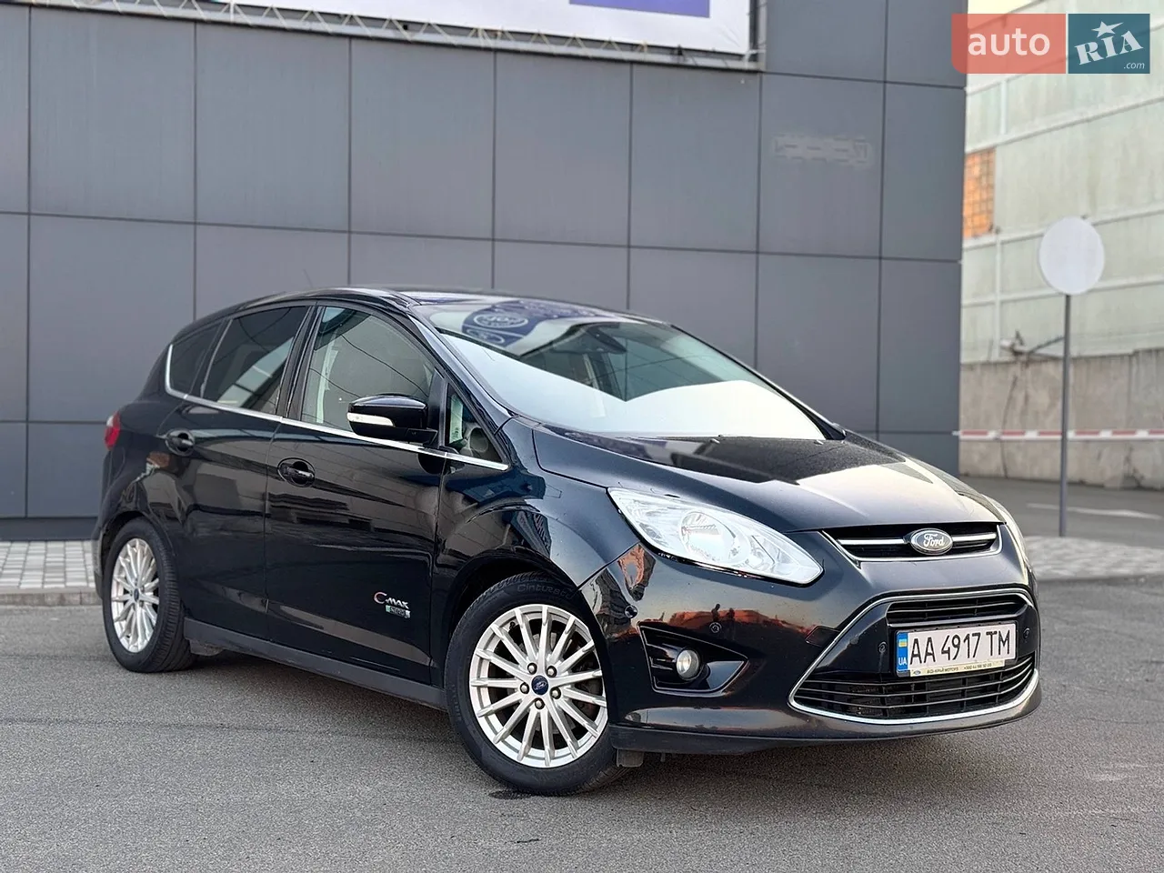 2011 SsangYong Korando - мініатюра 30