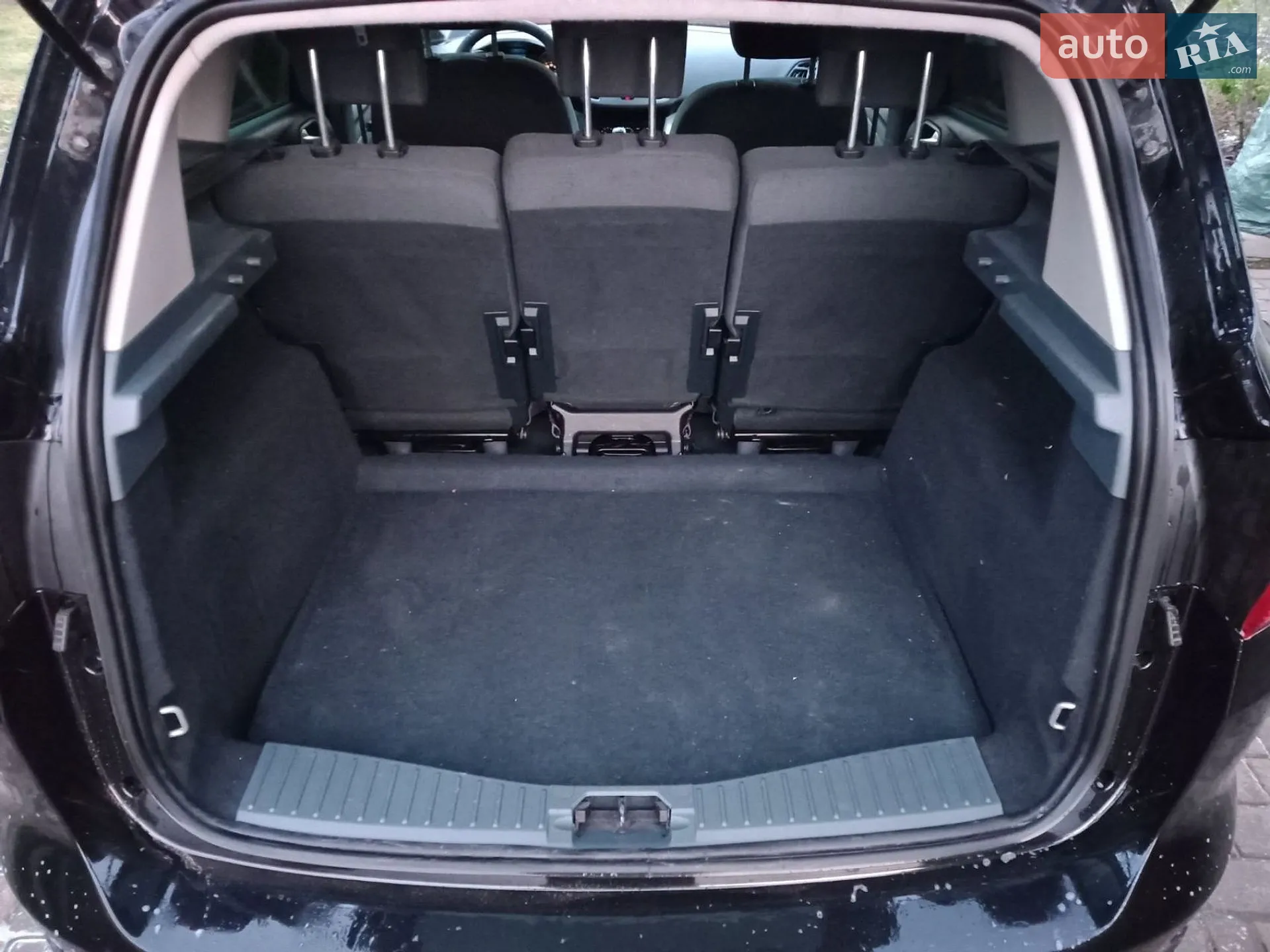2011 Ford C-MAX - мініатюра 23