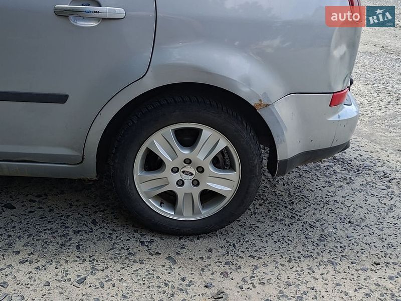 Мінівен Ford C-Max 2004 в Сумах