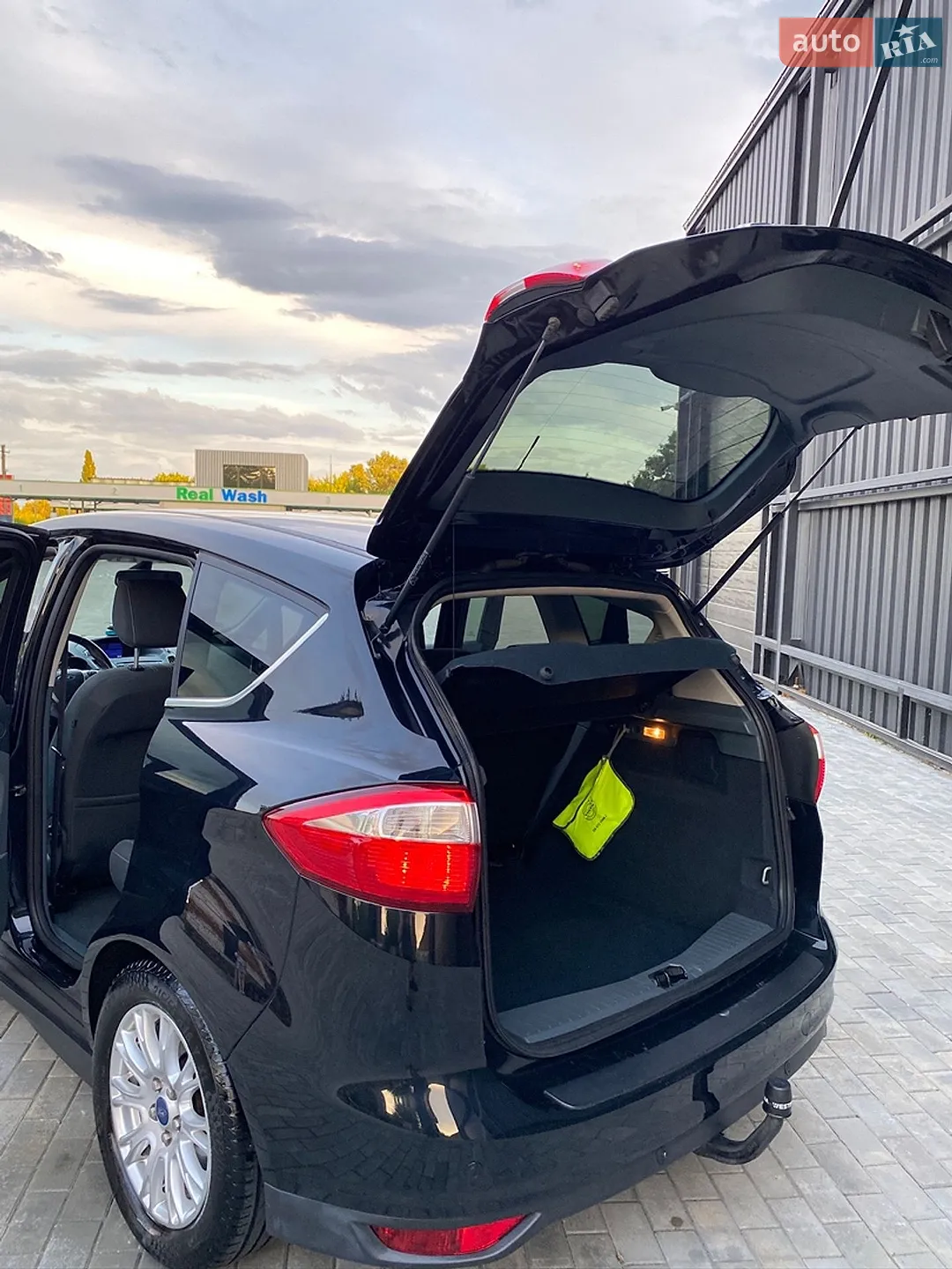 2012 Ford C-MAX - мініатюра 11