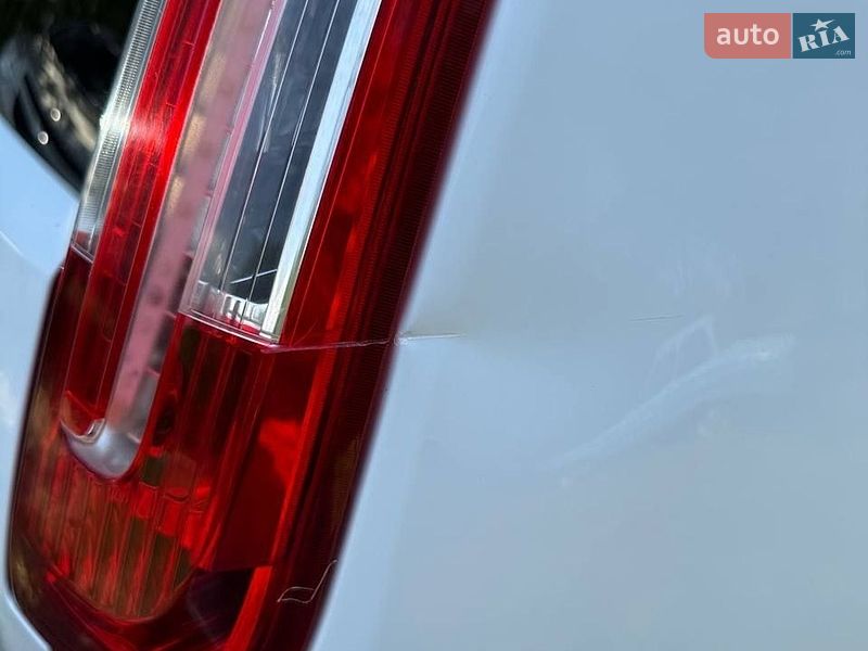 Мінівен Ford C-Max 2009 в Рівному фото 22 Мінівен Ford C-Max 2009 в Рівному