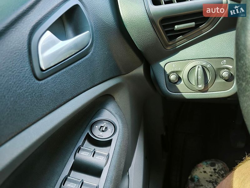 Мінівен Ford C-Max 2013 в Дніпрі