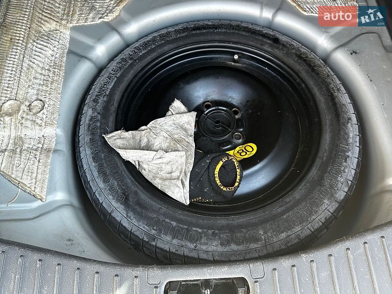 Мінівен Ford C-Max 2009 в Києві