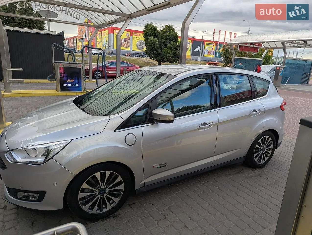 2016 Ford C-MAX - мініатюра 13