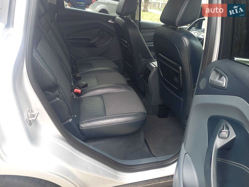 Мінівен Ford C-Max 2013 в Черкасах