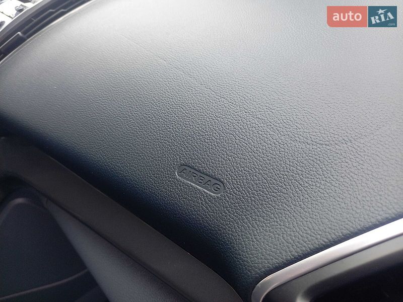 Мінівен Ford C-Max 2013 в Черкасах