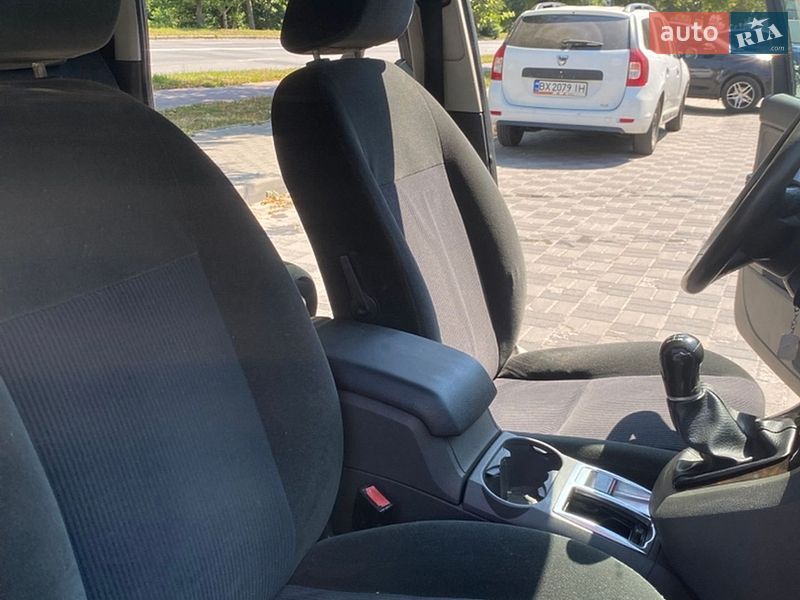 Мінівен Ford C-Max 2005 в Хмельницькому фото 29 Мінівен Ford C-Max 2005 в Хмельницькому