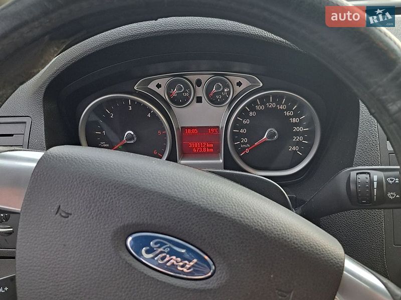 Минивэн Ford C-Max 2008 в Мукачево