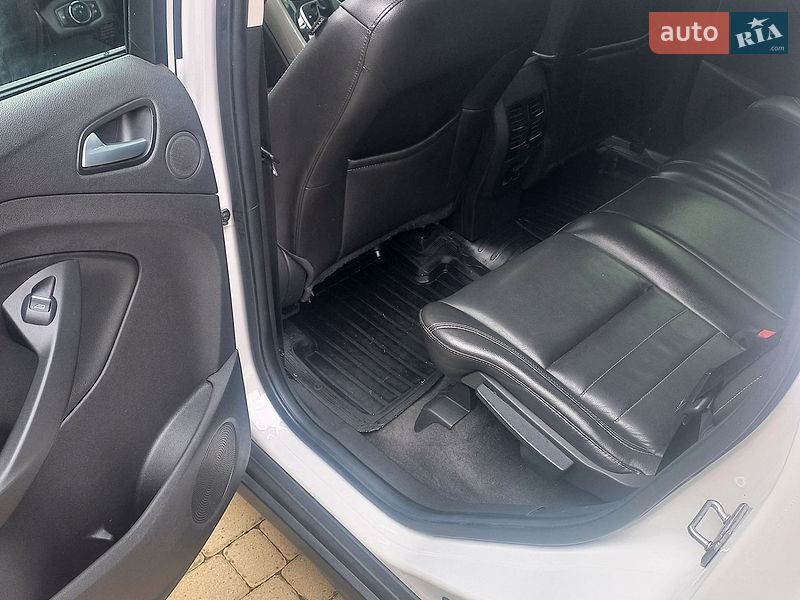 Мінівен Ford C-Max 2014 в Львові