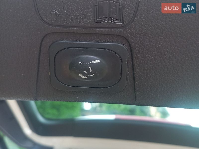 Мінівен Ford C-Max 2014 в Львові