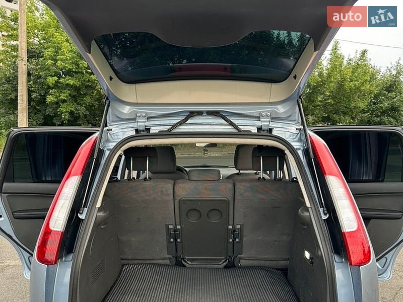 Мінівен Ford C-Max 2006 в Києві фото 13 Мінівен Ford C-Max 2006 в Києві