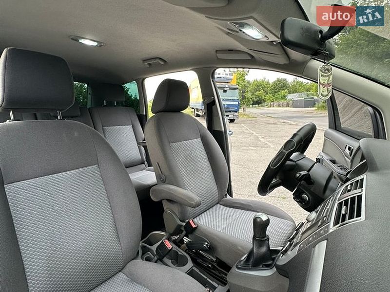 Мінівен Ford C-Max 2006 в Києві фото 19 Мінівен Ford C-Max 2006 в Києві