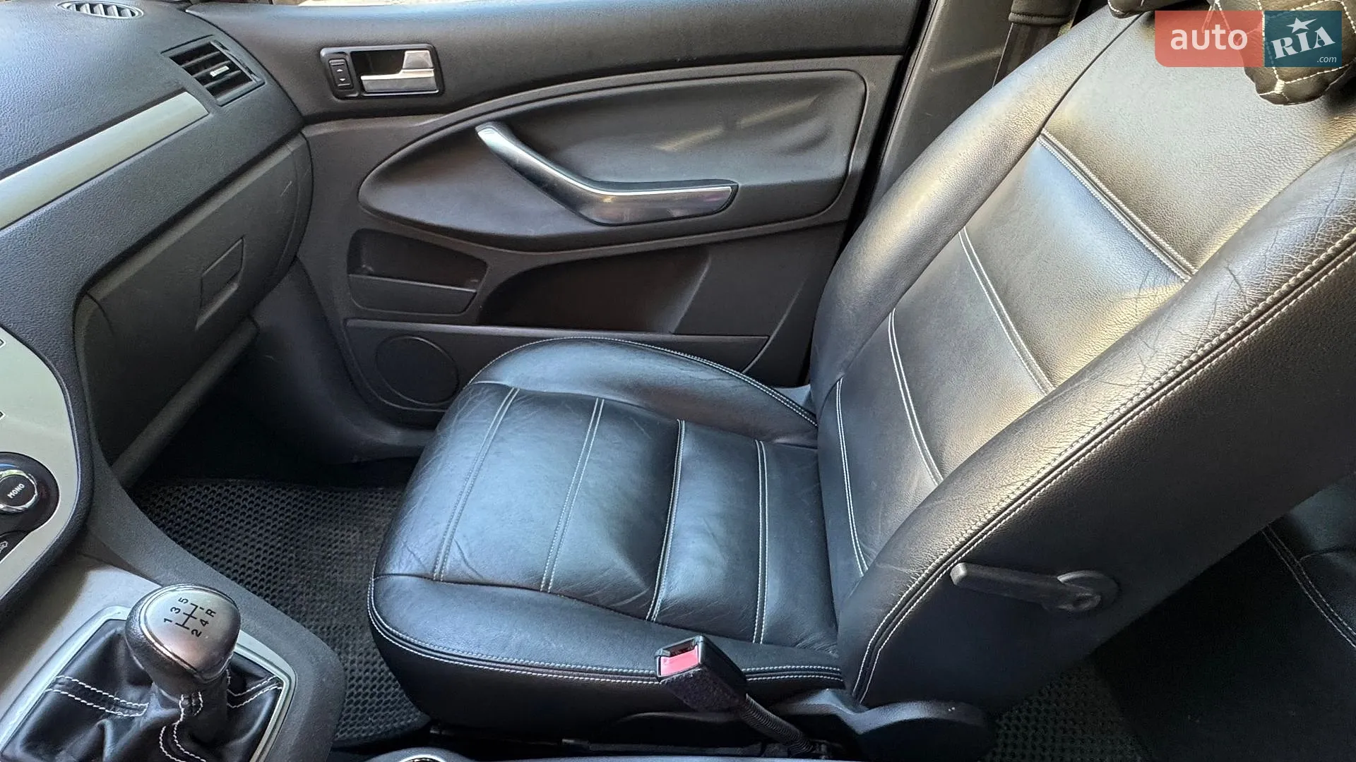2010 Ford C-MAX - мініатюра 13