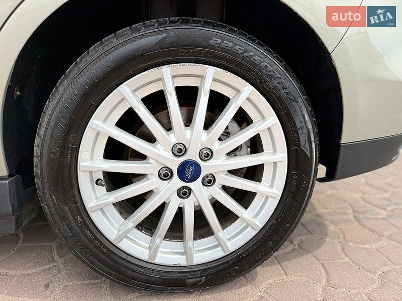 Минивэн Ford C-Max 2015 в Одессе фото 10 Минивэн Ford C-Max 2015 в Одессе