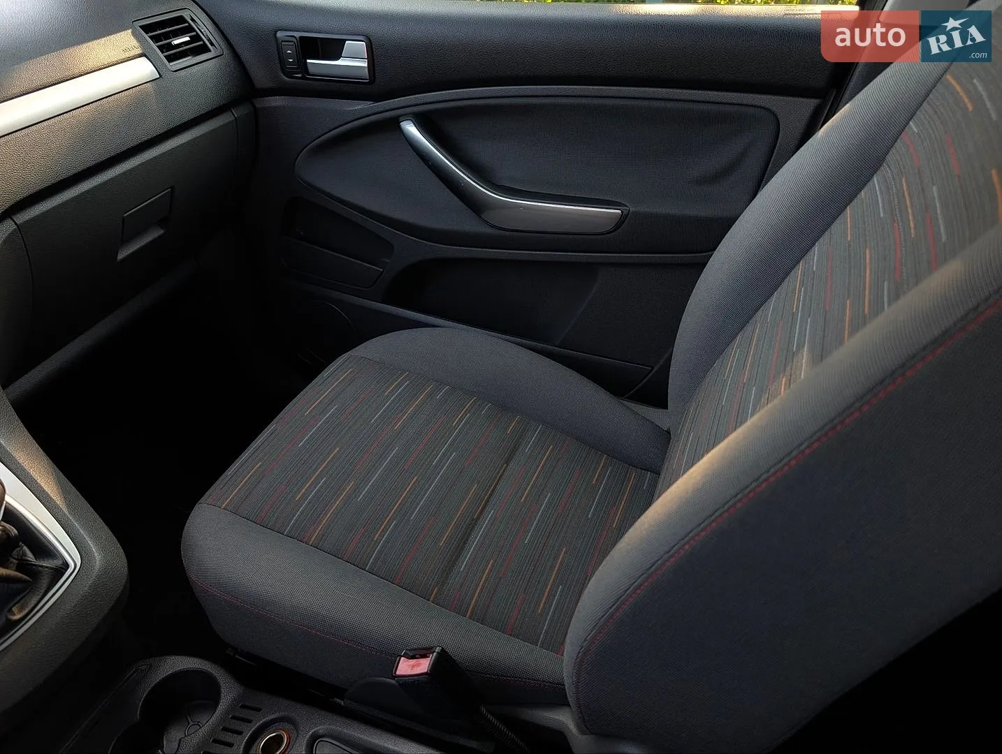 2010 Ford C-MAX - мініатюра 14