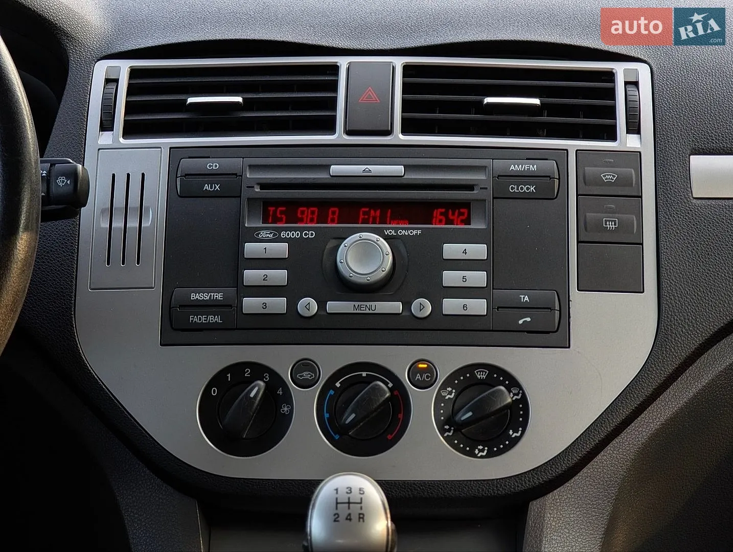 2010 Ford C-MAX - мініатюра 19