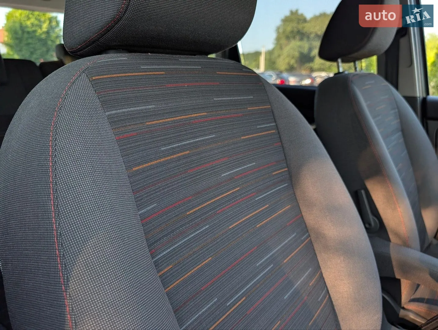 2010 Ford C-MAX - мініатюра 22
