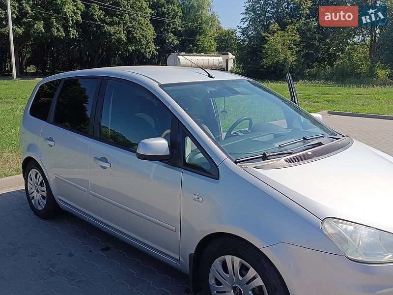 Минивэн Ford C-Max 2009 в Луцке