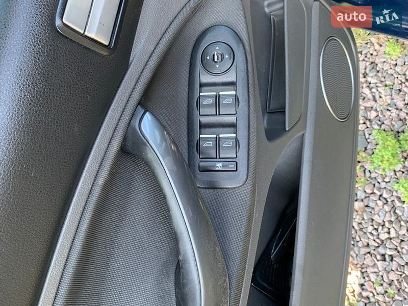 Минивэн Ford C-Max 2010 в Мостиске
