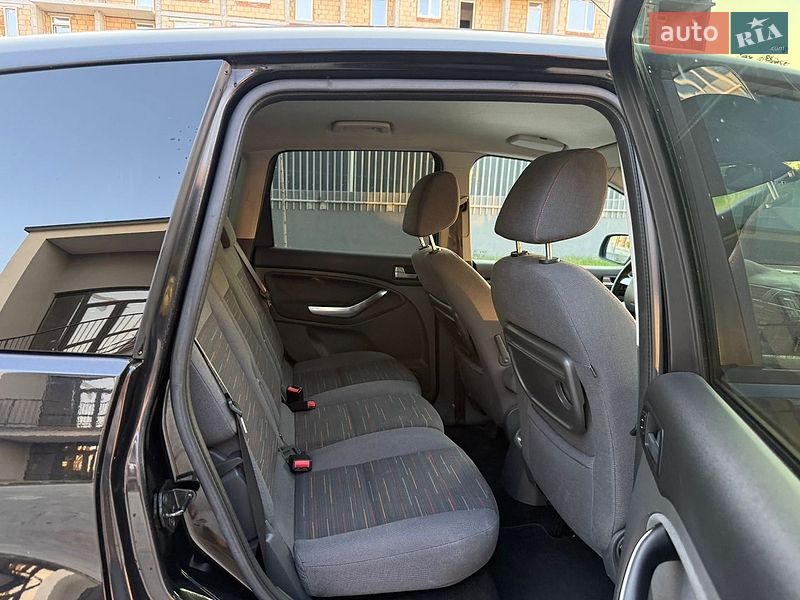 Минивэн Ford C-Max 2009 в Тернополе