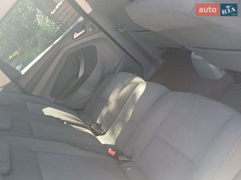 Минивэн Ford C-Max 2013 в Неполоковцах