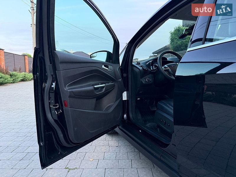 Минивэн Ford C-Max 2017 в Луцке