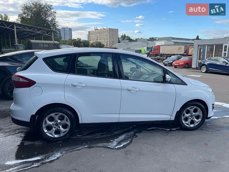 Минивэн Ford C-Max 2013 в Киеве