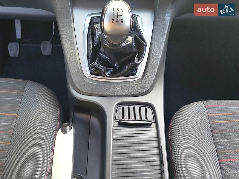 Мінівен Ford C-Max 2010 в Горішніх Плавнях