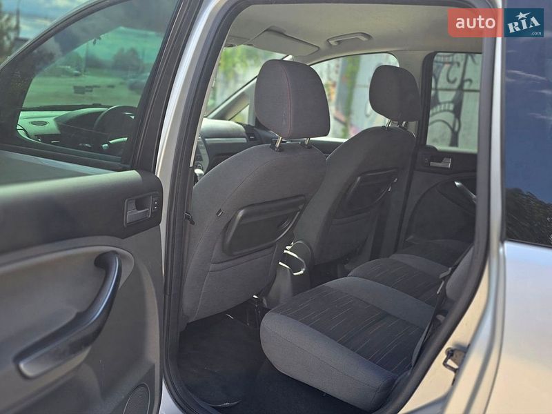 Минивэн Ford C-Max 2009 в Луцке