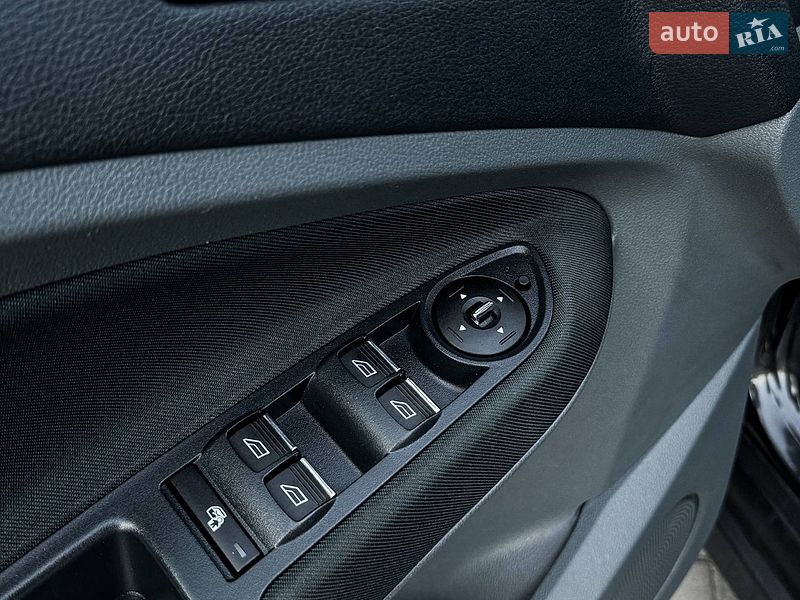 Мінівен Ford C-Max 2012 в Черкасах