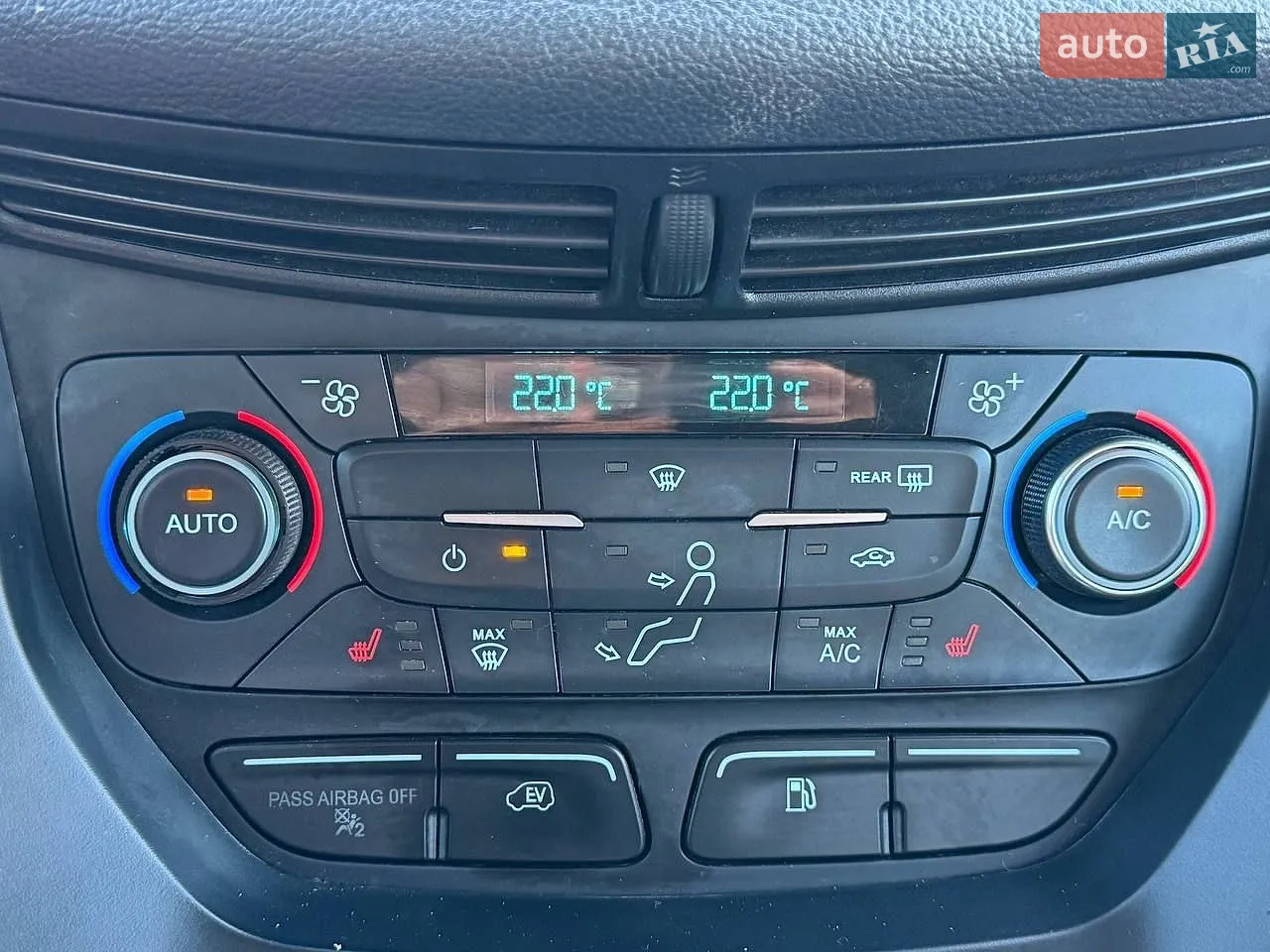 2017 Ford C-MAX - мініатюра 26